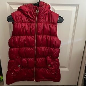 Michael Kors hooded puffy vest. Barely worn. Size S.